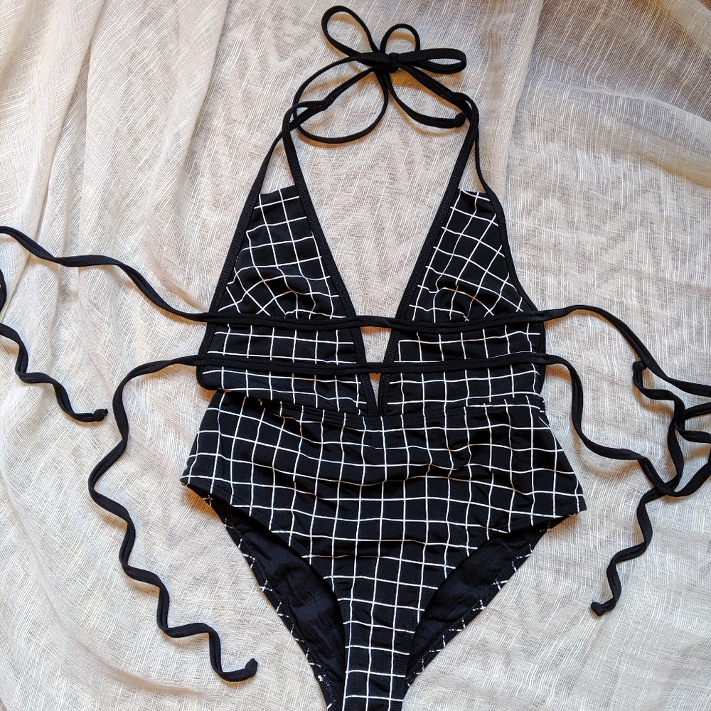 NWOT BOND By Chromat Vesper Swimsuit